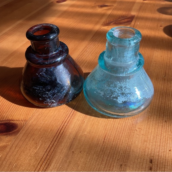 ANTIQUE CARTERS INK BOTTLES ICE BLUE TEAL & AMBER IRIDESCENT LOT OF 2 VINTAGE - Picture 3 of 8